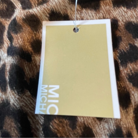 𝅺Michael Kors Leopard Animal Print Top Lace Shoulders Women Size XS - Picture 12 of 16